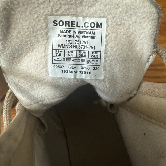 Sorel Women's Boots EUC - Picture 5 of 5